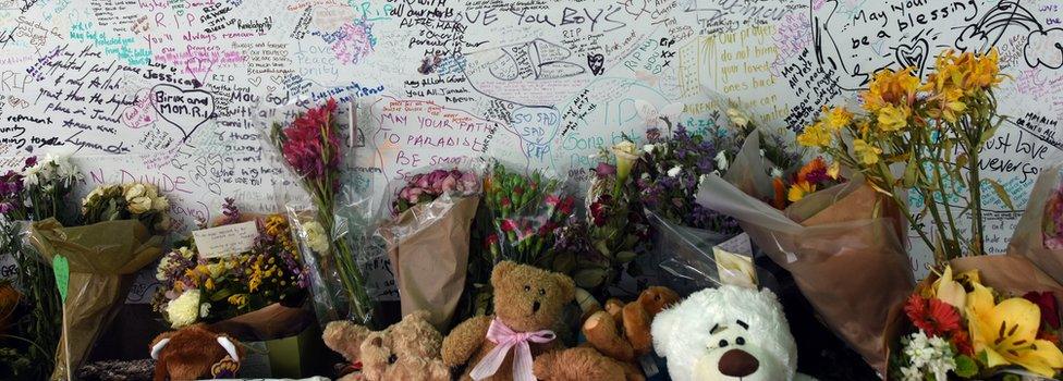 Tributes at Grenfell