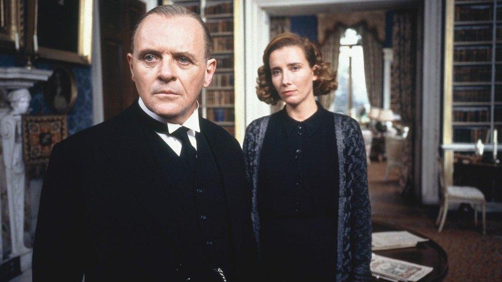 "Dyw hi byth yn rhy hwyr" Anthony Hopkins yn portreadu stevens, y bwtler yn 'Remains of the Day'