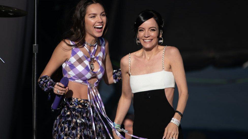 Olivia Rodrigo and Lily Allen