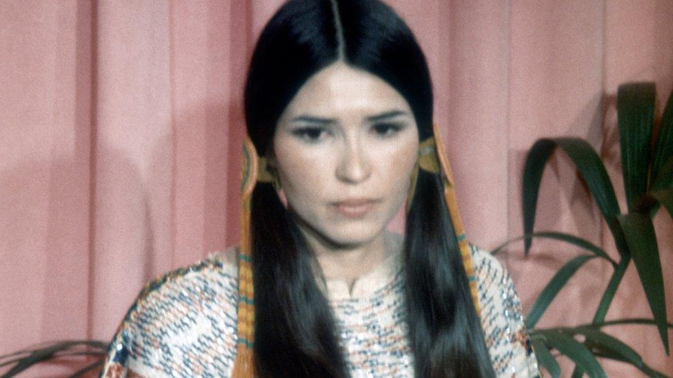 Sacheen Littlefeather refusing Marlon Brando's Oscar on his behalf in 1973