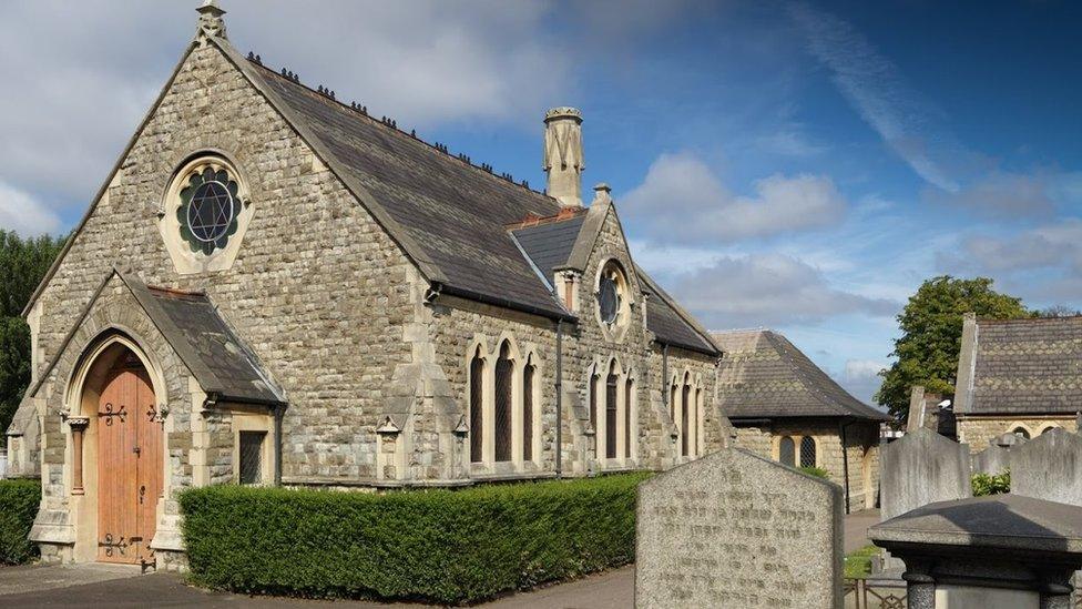 Jewish cemetery building