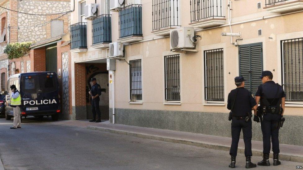 Spanish police in San Martin de la Vega in Madrid, 25 Aug