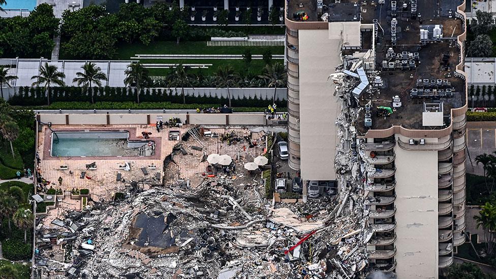 Collapsed pool deck