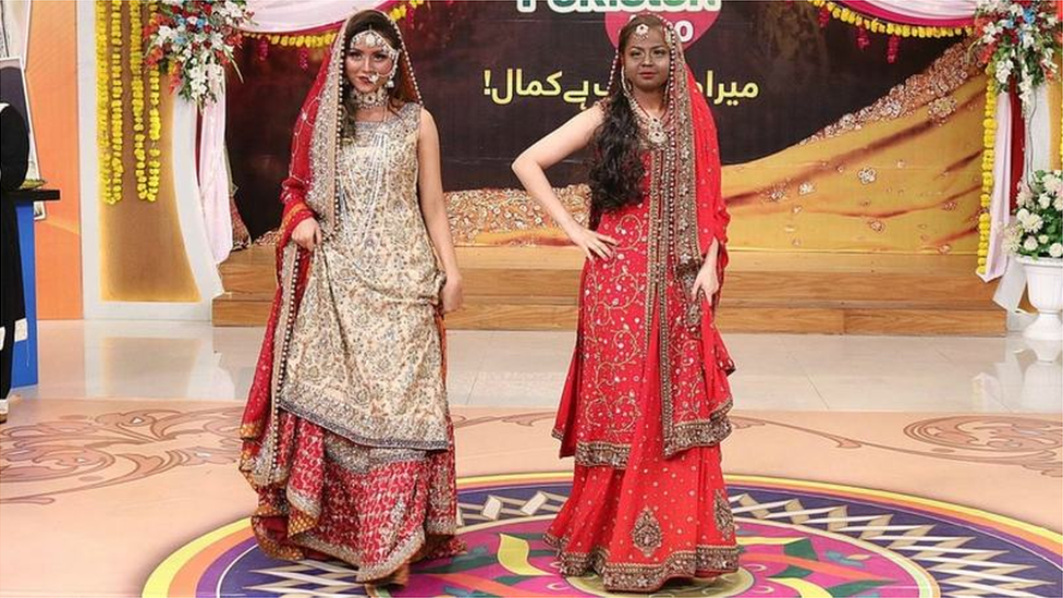 jago pakistan jago models with faces painted darker