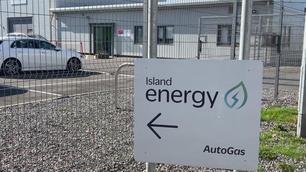 Island Energy sign Jersey