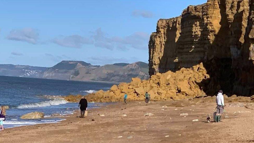 Hive beach rockfall