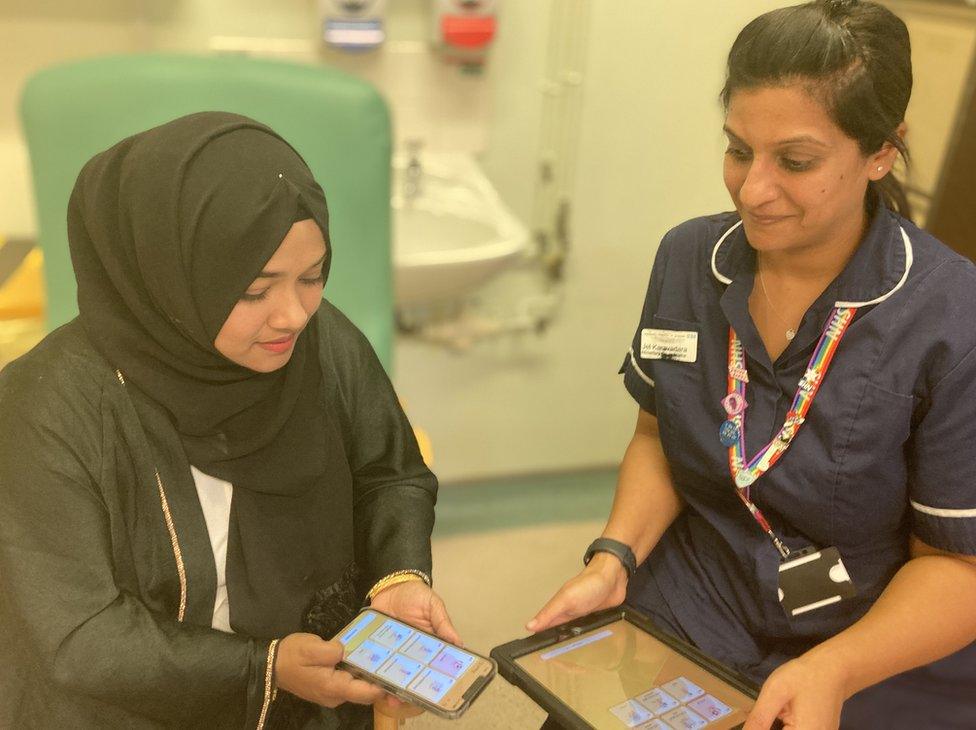 Patient Noorjahan Islam Chowdhury and midwife Jet Karavadara