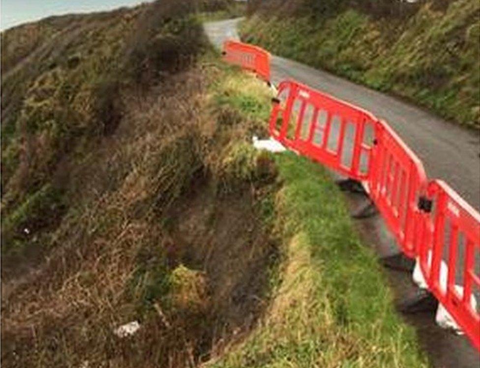 The landslip on the cliff between Broad Haven and Little Haven