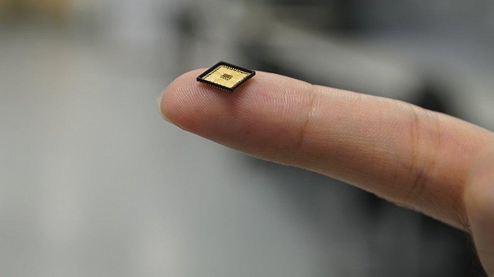 Computer chip