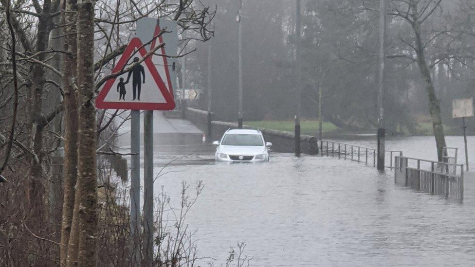 Lochwinnoch flooding