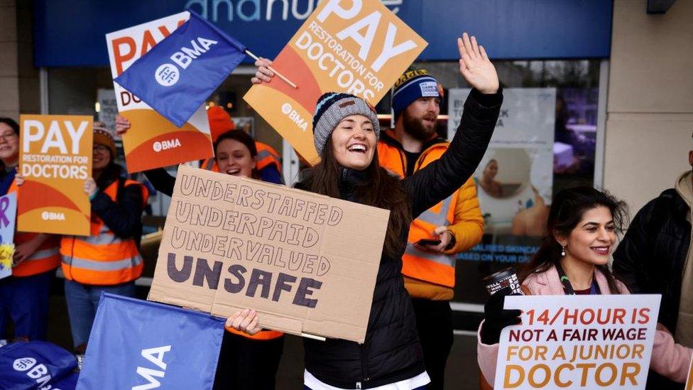 Junior doctors on a picket line