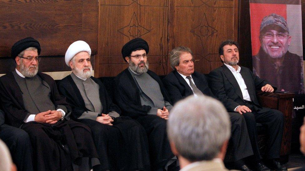 (From L-R) Ibrahim Amin al-Sayyed, head of Hezbollah's political council, Hezbollah deputy leader Sheikh Naim Qassem and Sayyed Hashem Safieddine, head of the Hezbollah Executive Council, accept condolences for the death of Hezbollah commander Mustafa Badreddine in Beirut (13 May 2016)