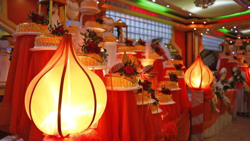 Lamps in a cholet in El ALTO