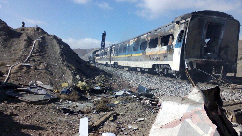 The scene of a train crash about 150 miles (250km) east of the Iranian capital Tehran, 25 November 2016.