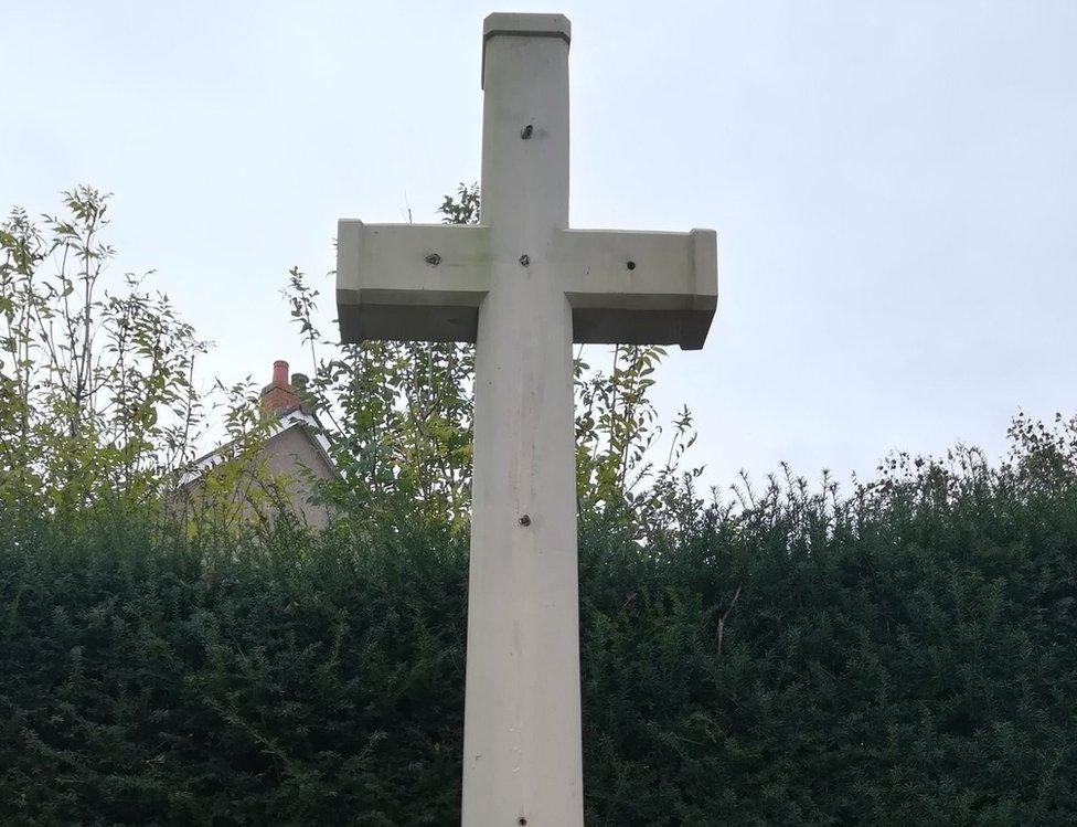 War memorial with bronze sword missing after theft