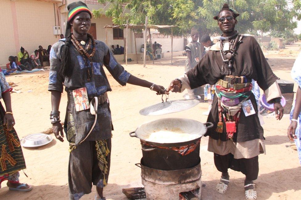 Men cooking