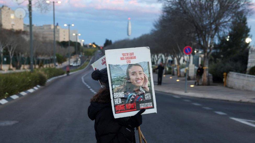 protest in jerusalem on 9 april