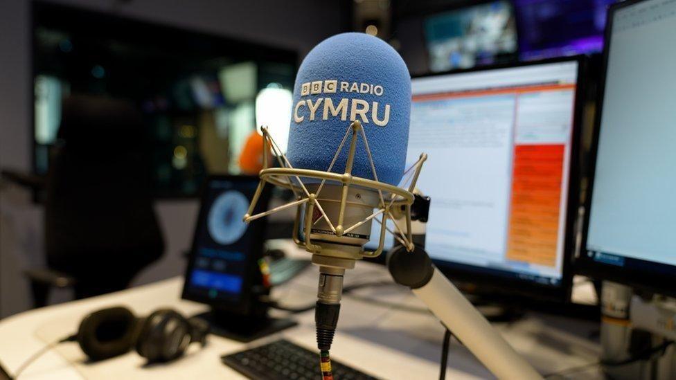 Radio Cymru