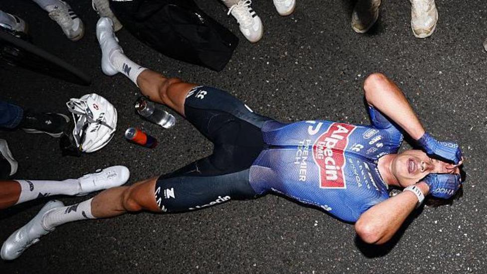 Philipsen Storms Stage 17 as Pure Sprinters Reclaim the Tour