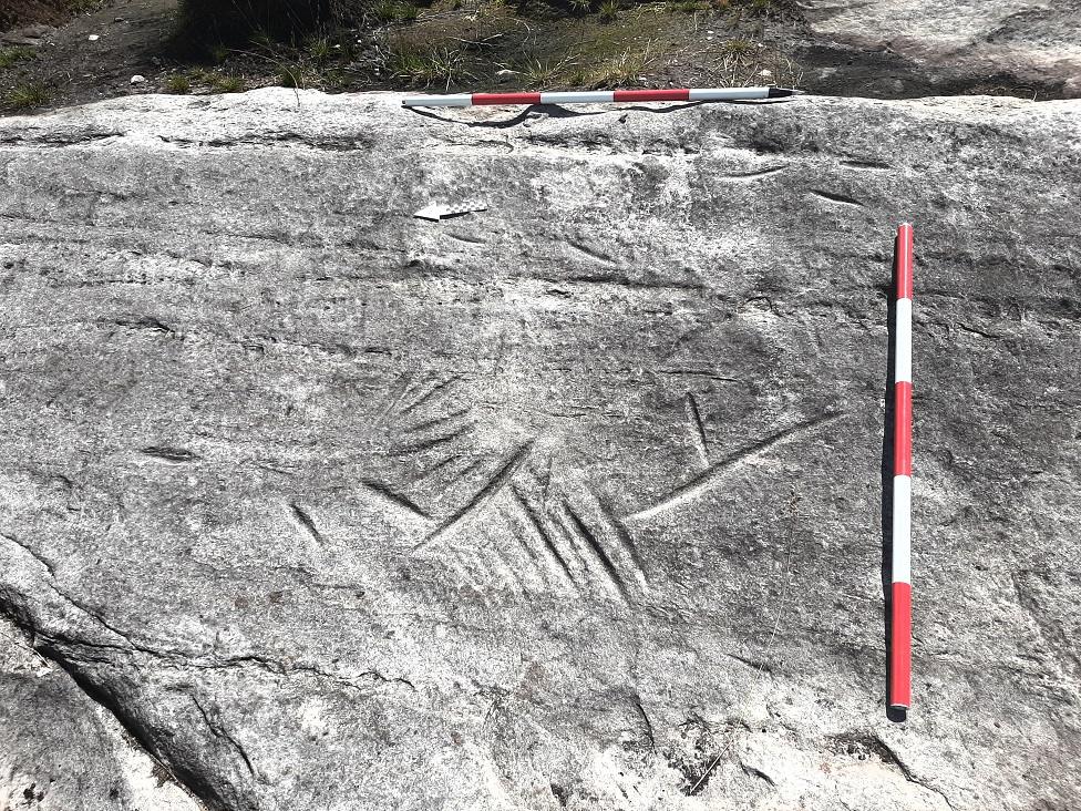 Neolithic axe grind points