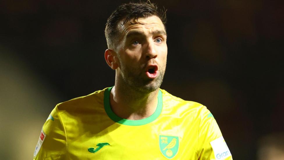 Shane Duffy Hòn Đá Tảng Của Tuyển Ireland - Biểu Tượng Của Sự Kiên Cường
