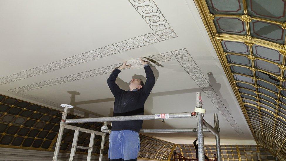 Picture gallery roof being painted