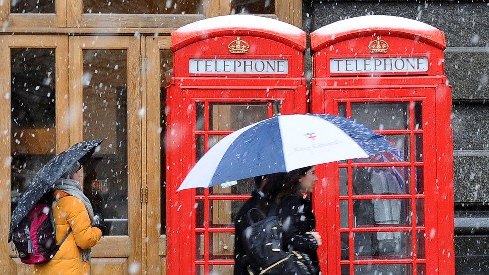 Snow in central London