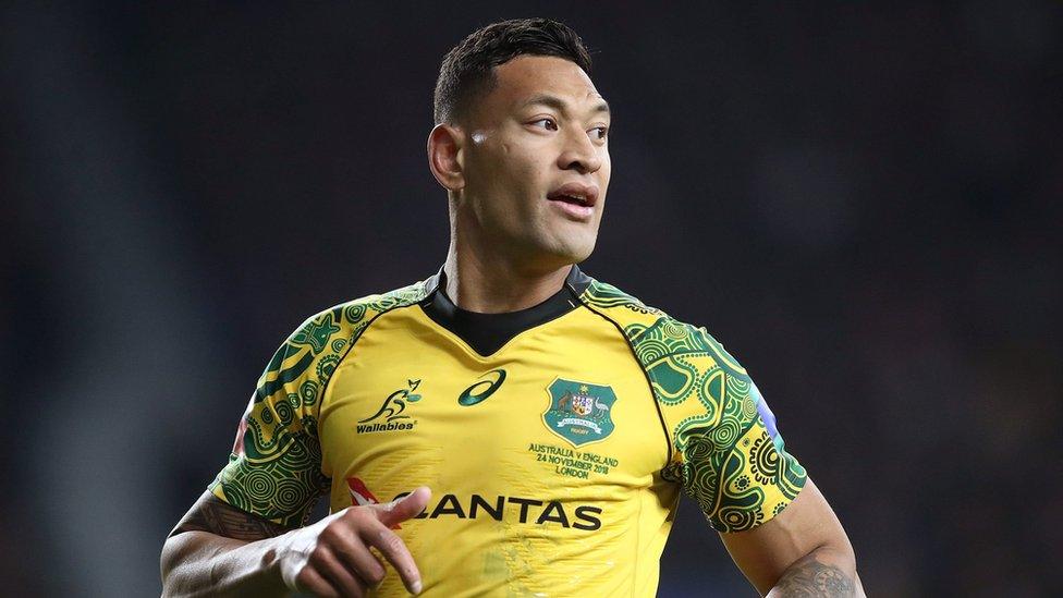 Israel Folau in a Wallabies uniform on field