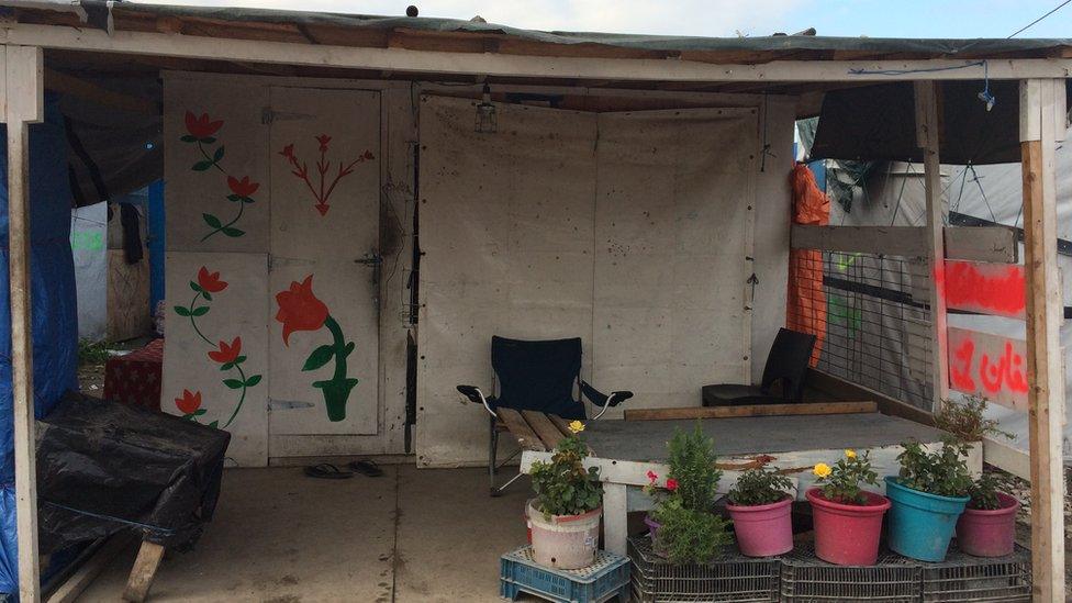 A hut in the 'Jungle' migrant camp