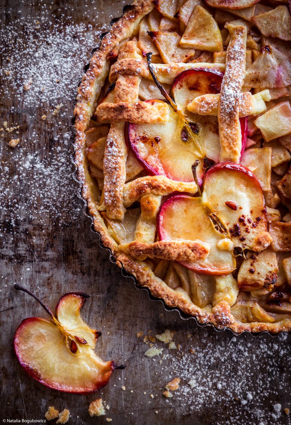 Slices of apple in a cake