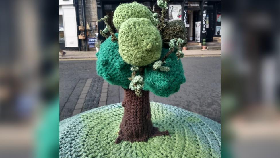 CROCHET TREE KNITTED BY WOMEN