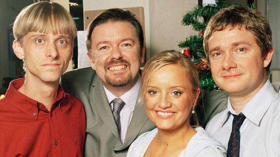 Mackenzie Crook as Gareth Keenan, Ricky Gervais as David Brent, Lucy Davis as Dawn Tinsley and Martin Freeman as Tim Canterbury in The Office
