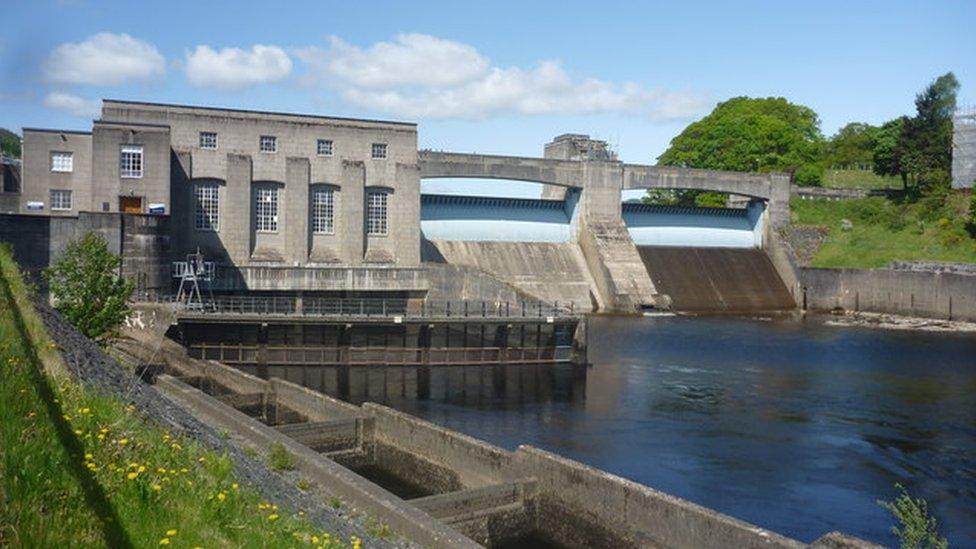 pitlochry_dam