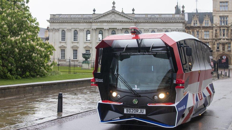 Autonomous shuttle