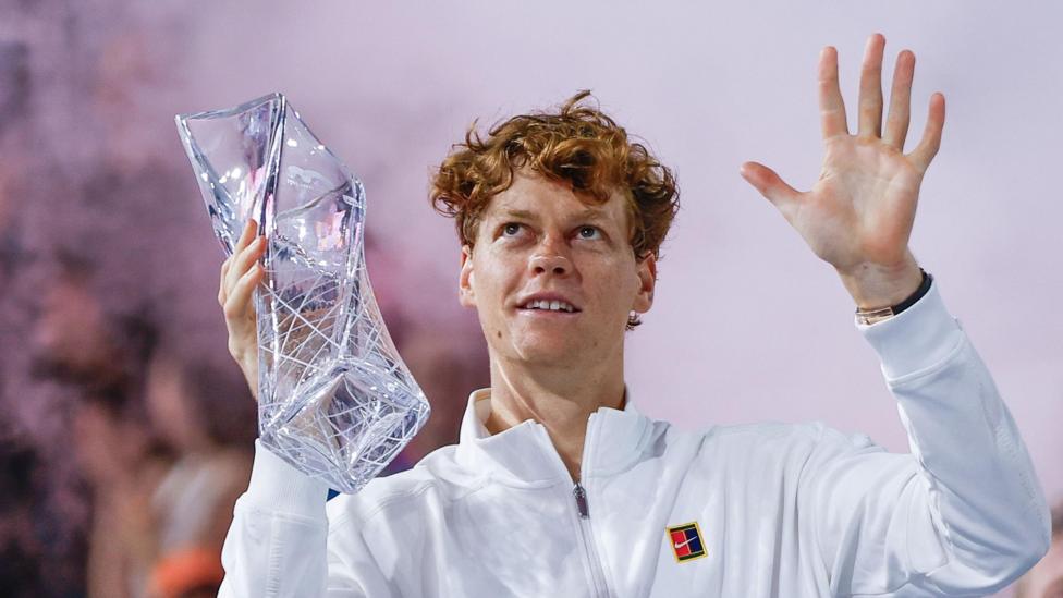 Történelmi siker: Jannik Sinner megnyerte a Miami Open tornát!
