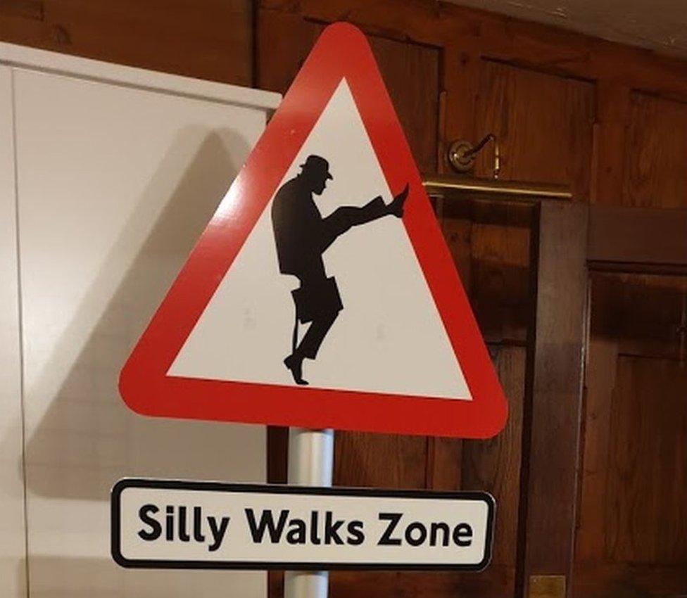 Silly walks zone sign