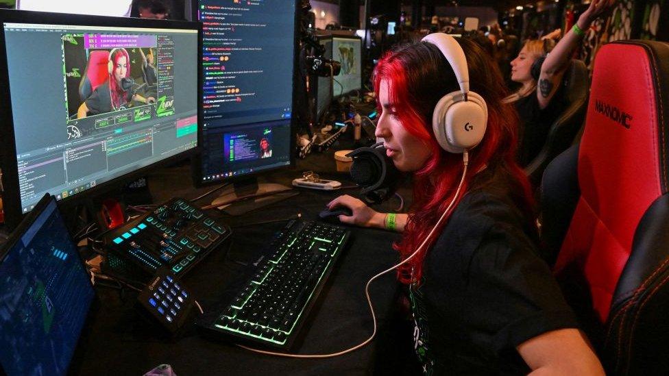 French Twitch streamer Horty participating in a marathon gaming event