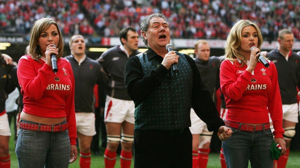 The national anthem before Wales versus Ireland 2005