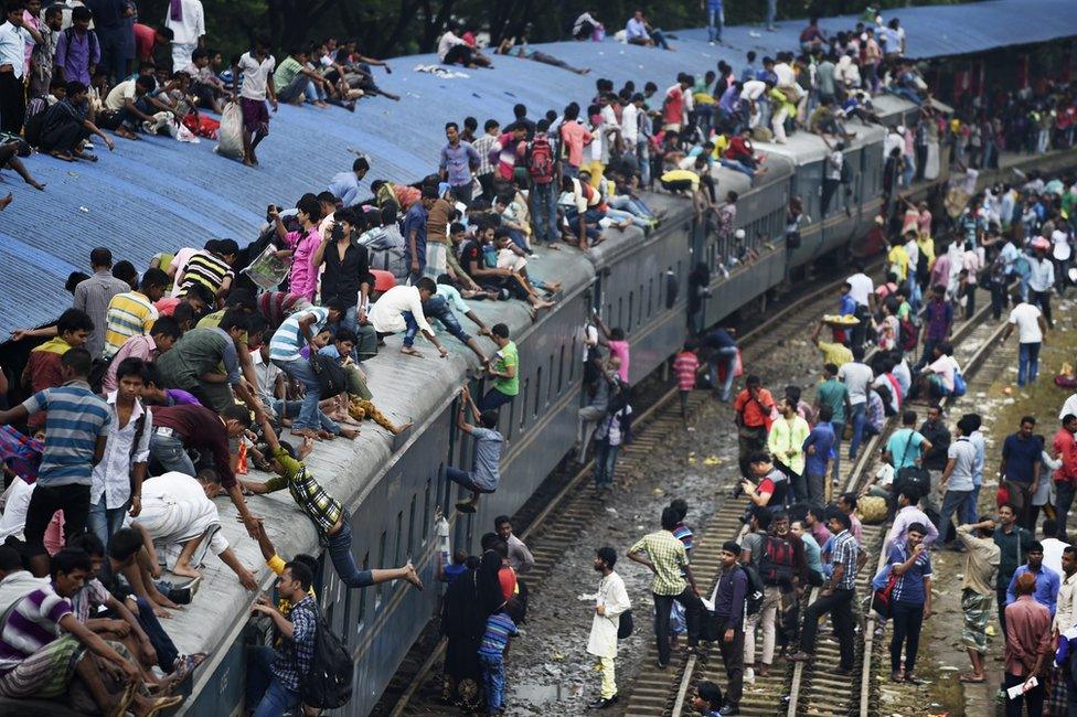 Overcrowded train in Bangladesh