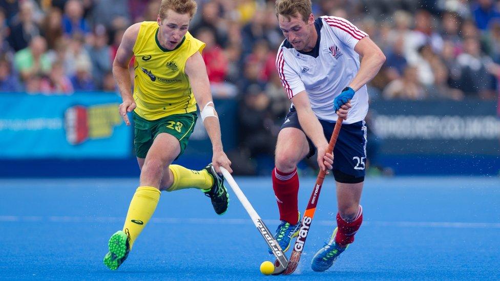 Great Britain facing Australia at hockey