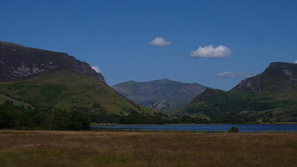 Llyn Nantlle a'r Wyddfa