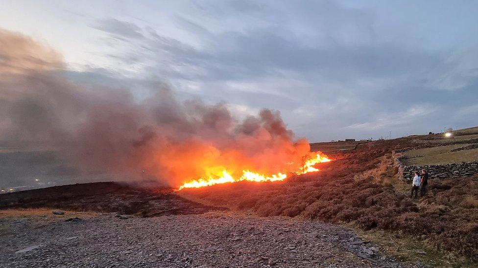 A fire in Cilgwyn