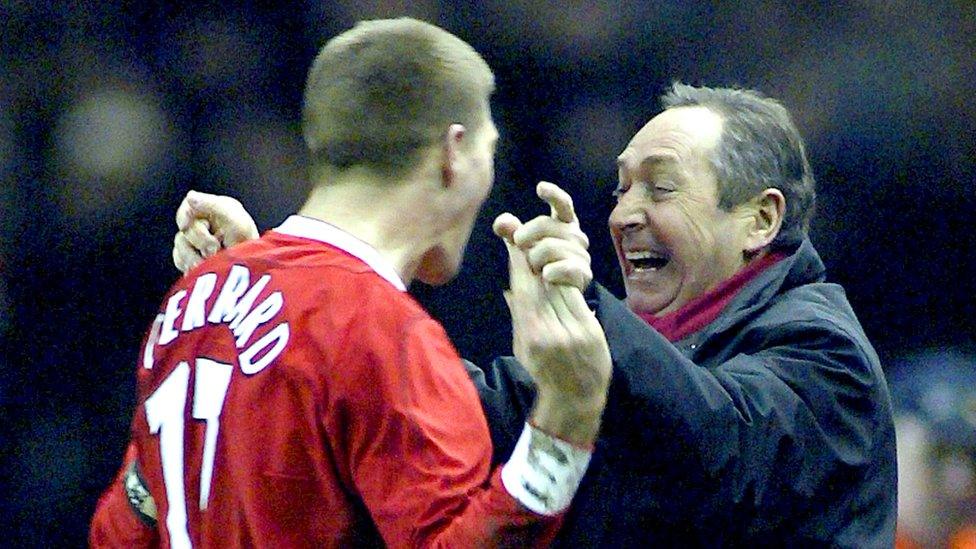 Steven Gerrard and Gerard Houllier