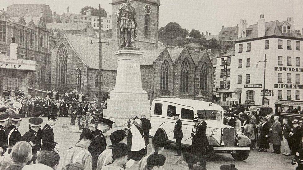 1937 ambulance dedication ceremony