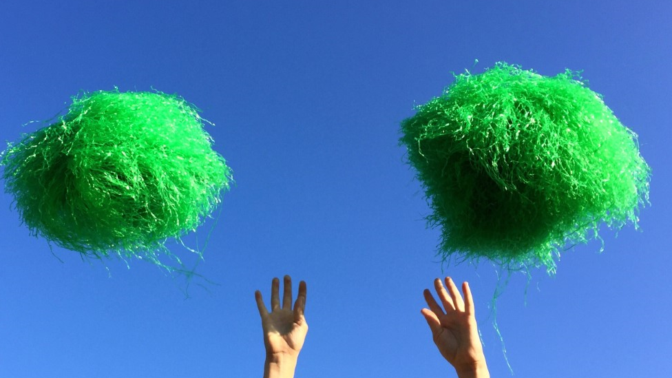 pom-poms-in-the-air