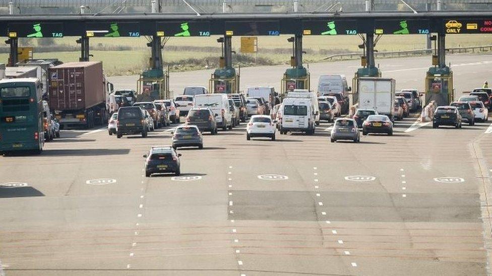 Lorries at the tolls