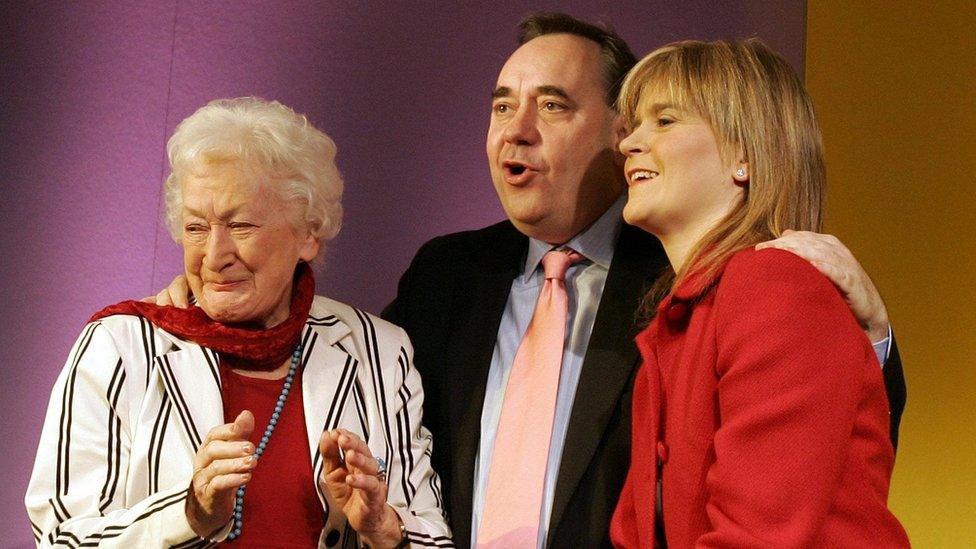 Winnie Ewing with former first ministers and SNP leaders Alex Salmond and Nicola Sturgeon