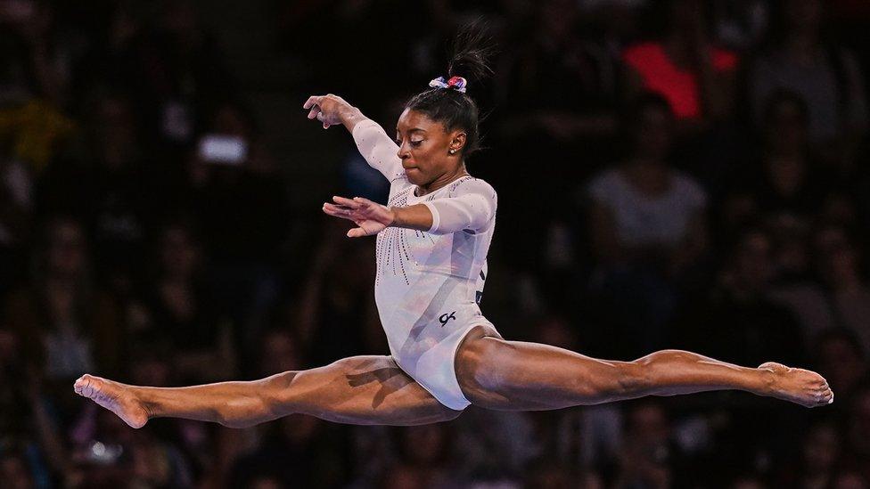 simone-biles