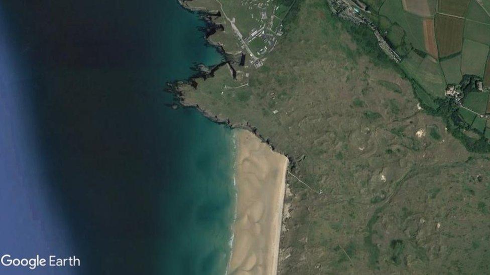 Google Earth image of sand dunes