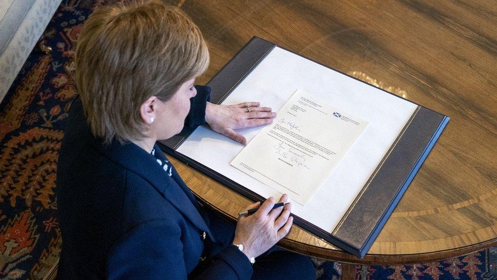 nicola sturgeon